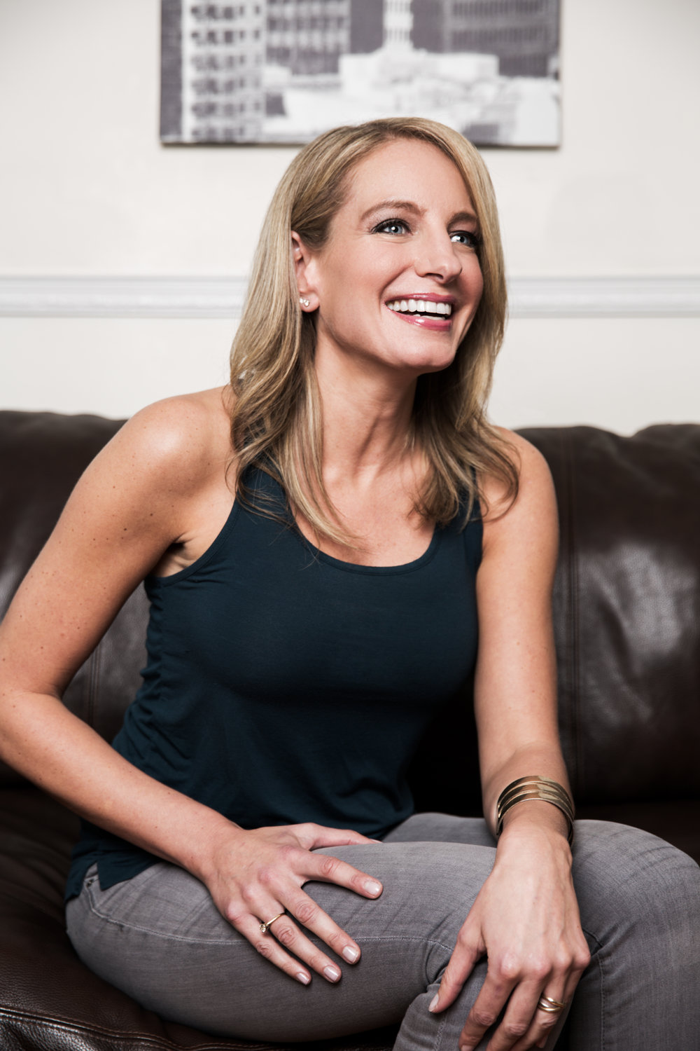 julie couch 200px.jpg